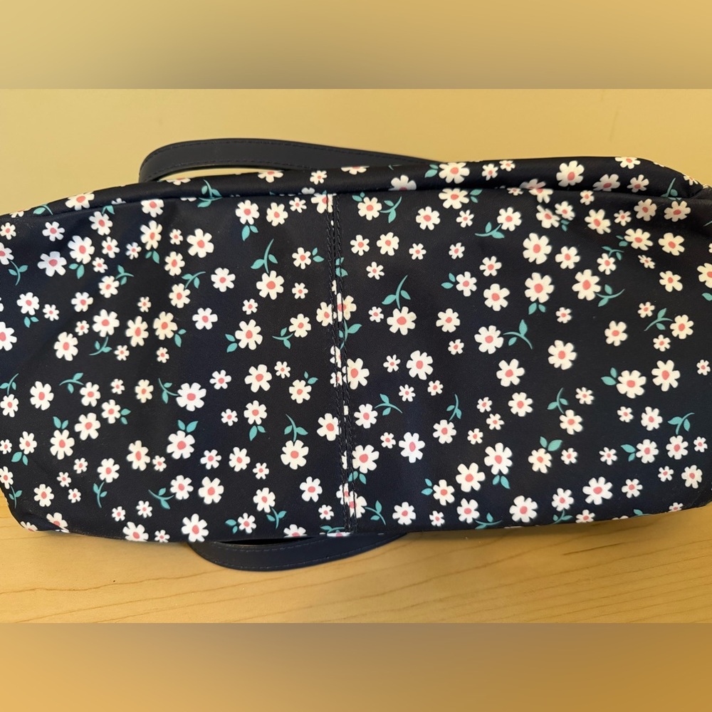 Kate Spade Jae Navy White Fleurette Floral Large Nylon Tote Bag NWOT - Picture 14 of 16